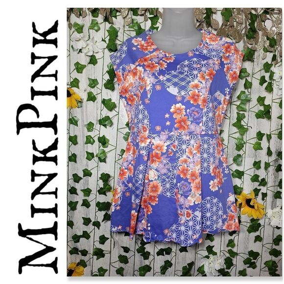 NWOT MinkPink Short Romper - Picture 1 of 12